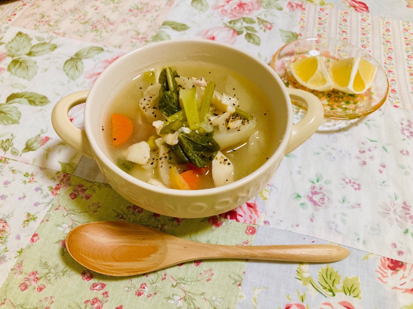 カブとタラのレモンスープ