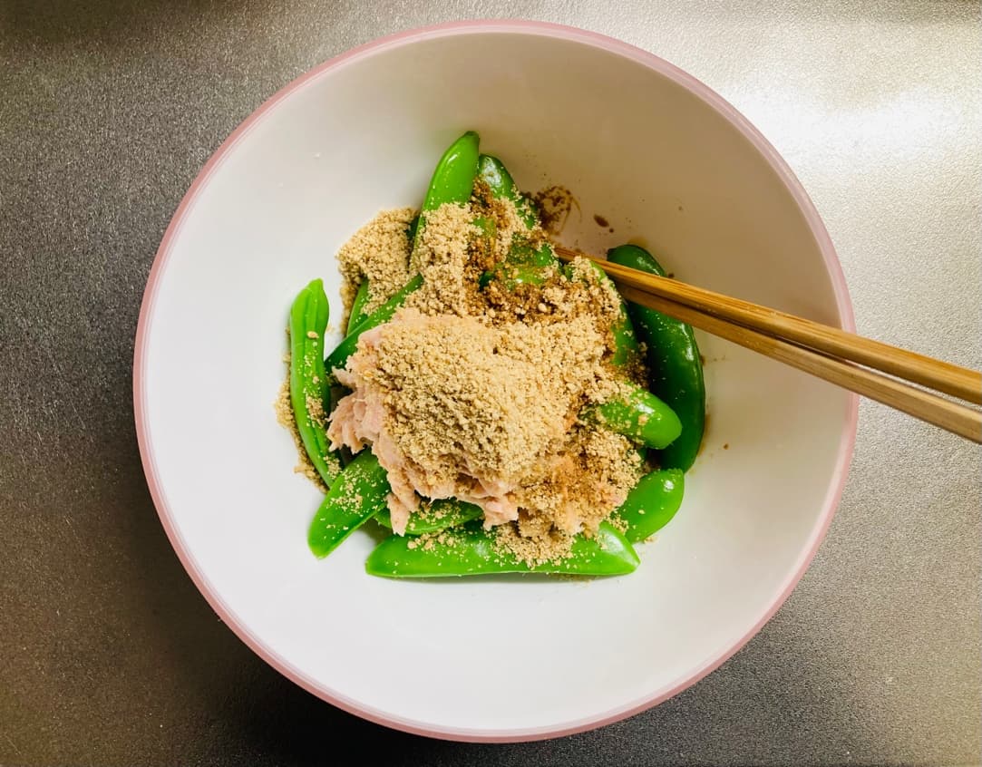 「スナップエンドウとツナの胡麻和え」作り方2